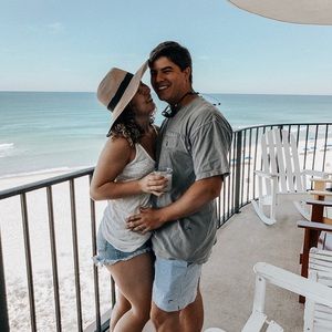 Meet your Posher, Alexandra